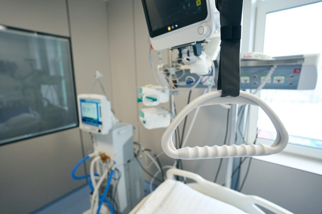 Medical devices in the ward, resuscitation in clinic